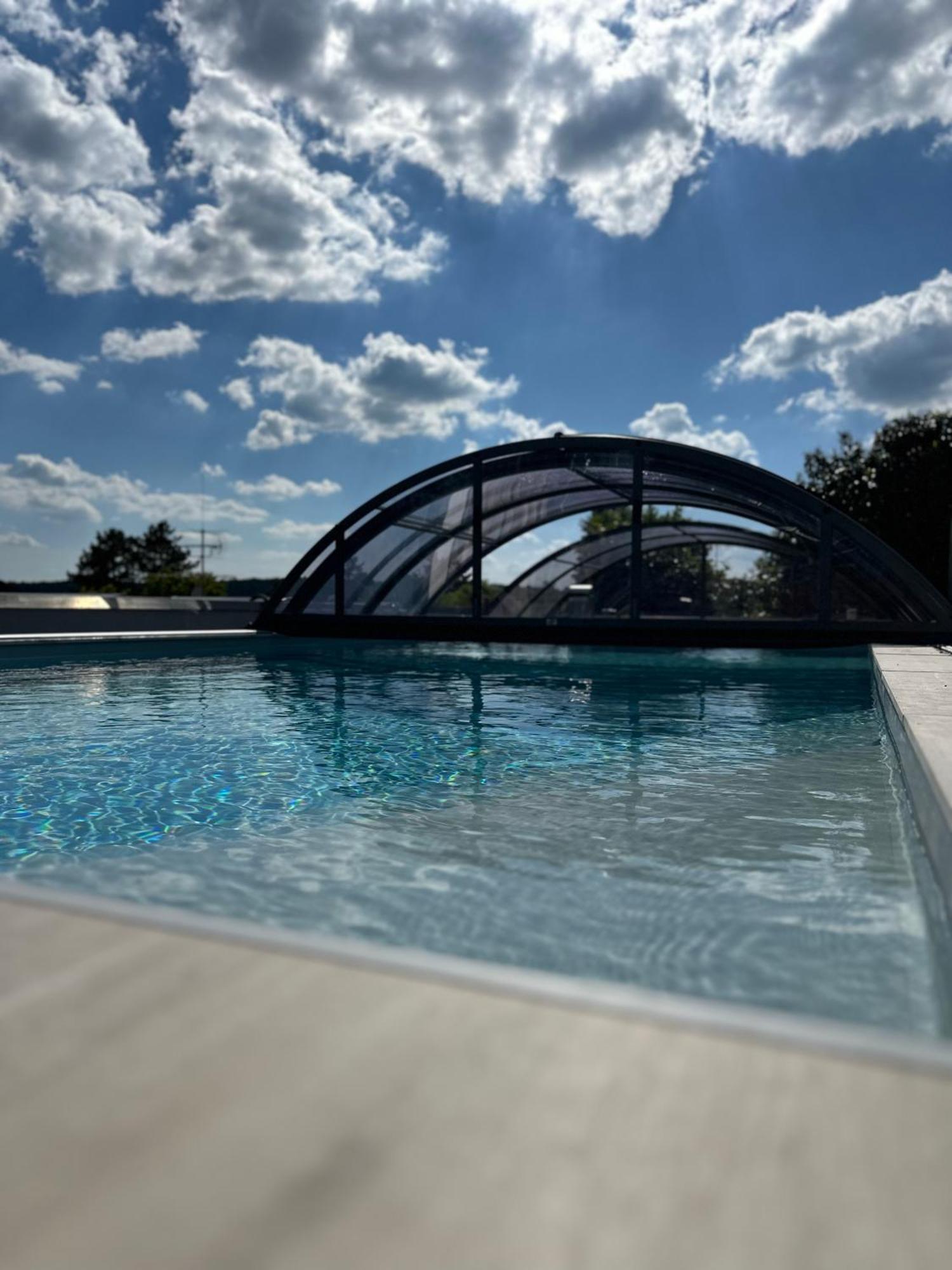 Ferienwohnung Schlossblick - 4 Sterne Sauna Pool Whirlpool Exklusiv Браунфельс Экстерьер фото